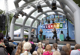 Mobiel podium op maat Telekids
