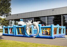 Gekleurde inflatable park in seaworld thema bestellen voor kinderen. Koop springkussens online bij JB Inflatables Nederland 