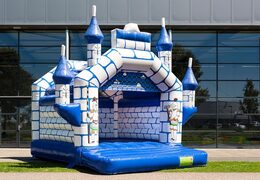 Koop standaard blauw kasteel springkussen met een ridder thema voor kinderen. Bestel springkussens online bij JB Inflatables Nederland