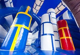 Multiplay springkasteel met slide in thema kasteel bestellen voor kinderen. Koop opblaasbare springkastelen online bij JB Inflatables Nederland