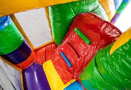 Bestel middelmatig opblaasbare multiplay springkasteel in superblocks thema met glijbaan voor kinderen. Koop opblaasbare springkastelen online bij JB Inflatables Nederland