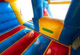 Opblaasbare slide combo springkussen in superhelden thema kopen voor kinderen. Bestel nu opblaasbare springkussens met glijbaan bij JB Inflatables Nederland