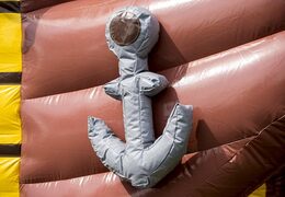 Kleine run piraat 8m opblaasbare stormbaan voor kinderen kopen. Bestel opblaasbare stormbanen nu online bij JB Inflatables Nederland