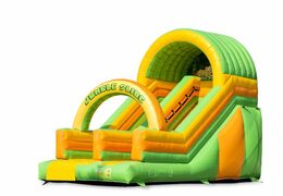 Opblaasbare glijbaan in thema jungle online bestellen voor uw kids. Koop opblaasbare glijbanen nu online bij JB Inflatables Nederland