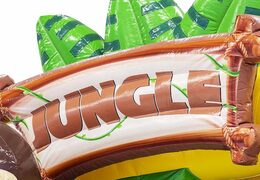 Opblaasbaar springkussen met glijbaan in jungle thema met grote gorilla aap erop kopen voor kinderen