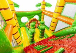 Jungle stormbaan met 3D-objecten voor kids bestellen. Koop opblaasbare stormbanen nu online bij JB Inflatables Nederland