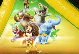 Jungle opblaasbare 19m stormbaan met passende 3D objecten voor kids bestellen . Koop opblaasbare stormbanen nu online bij JB Inflatables Nederland