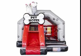Opblaasbaar springkussen slide combo met glijbaan in dierenhotel thema kopen voor kinderen