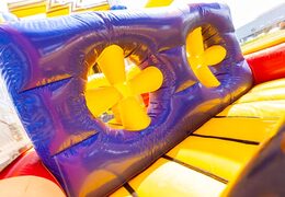 Mega stormbaan High Voltage Adventure Run  met voltage thema bestellen bij JB Inflatables