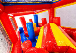 Kruipgat en pilaren in module voor stormbanen uitbreiding rollercoaster