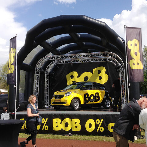 Mobiel podium op maat BOB