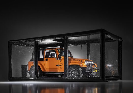 Opblaasbare car capsule om jou voertuigen in op te slaan