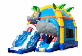 Opblaasbaar overdekt maxifun geel groen springkussen kopen in thema super haai voor kinderen. Bestel springkussens online bij JB Inflatables Nederland