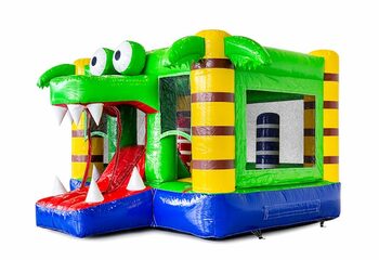 Opblaasbaar multiplay mini springkussen met glijbaan voor kinderen in thema krokodil kopen. Bestel springkussens online bij JB Inflatables Nederland