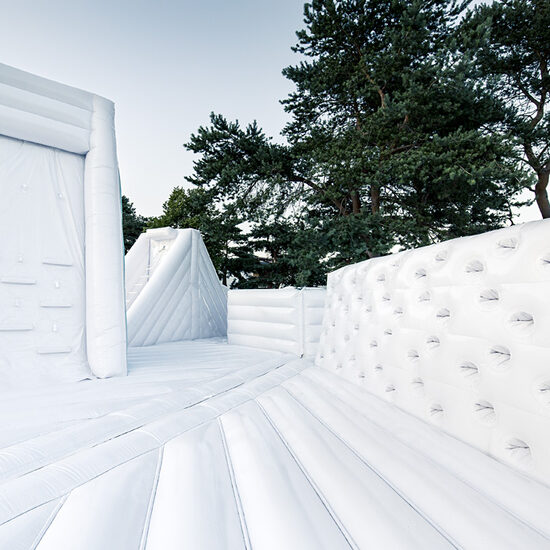 Autostadt maatwerk springkussen 