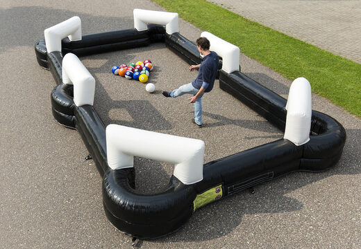 Koop opblaasbare voetbal pooltafel voor zowel jong als oud. Bestel opblaasbare voetbal pooltafel nu online bij JB Inflatables Nederland