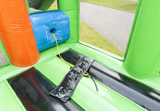 Multi Sportarena voor verschillende soorten sportactiviteiten voor zowel jong als oud bestellen. Koop opblaasbare sportarena nu online bij JB Inflatables Nederland