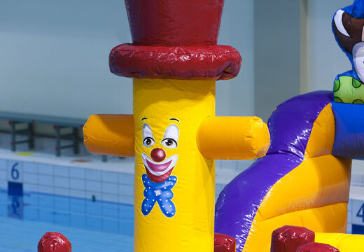 Luchtdichte opblaasbare schip in circus thema voor zowel jong als oud kopen. Bestel opblaasbare waterattracties nu online bij JB Inflatables Nederland 