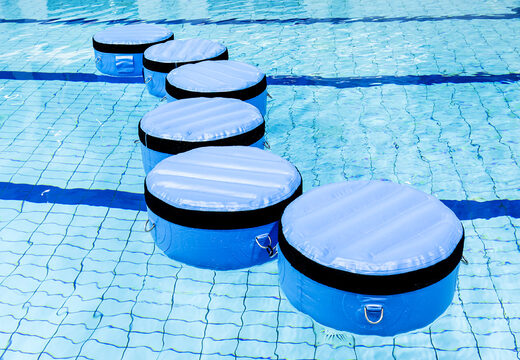 Bestel opblaasbare koppelbare waterlelies voor zowel jong als oud. Koop opblaasbare zwembadspelen nu online bij JB Inflatables Nederland