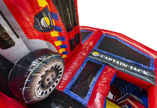 Maatwerk Captian Jack Multiplay Brandweer overdekt springkussens zijn perfect voor sport evenementen. Bestel op maat gemaakte luchtkussens bij JB Promotions Nederland