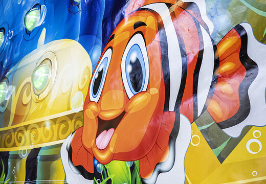 Bestel inflatable IPS Splash Wall seaworld  theme detail met een waterspuit aan de bovenkant voor zowel jong als oud. Koop opblaasbare IPS Splash Walls nu online bij JB Inflatables Nederland 