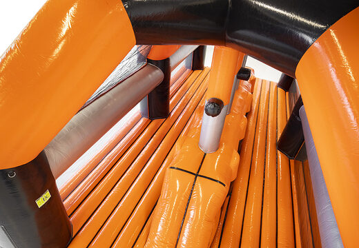 Opblaasbare 40-delige giga modulaire Edge Walker hindernisbaan kopen voor kinderen. Bestel opblaasbare stormbanen nu online bij JB Inflatables Nederland