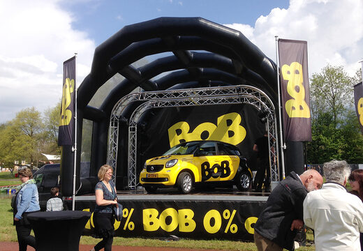 Mobiel podium op maat BOB