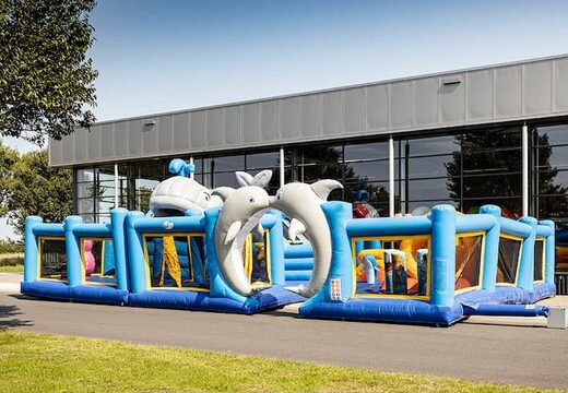 Gekleurde inflatable park in seaworld thema bestellen voor kinderen. Koop springkussens online bij JB Inflatables Nederland 