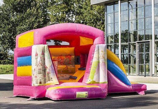 Klein overdekt multifun luchtkussen kopen in thema prinses voor kinderen. Bestel luchtkussens online bij JB Inflatables Nederland