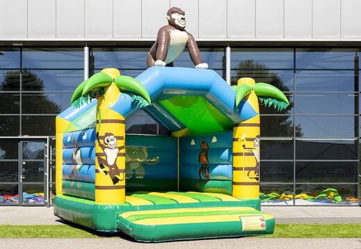 Standaard jungle springkussen te koop in opvallende kleuren met bovenop een groot gorilla 3D object voor kinderen. Koop overdekt springkussens online bij JB Inflatables Nederland
