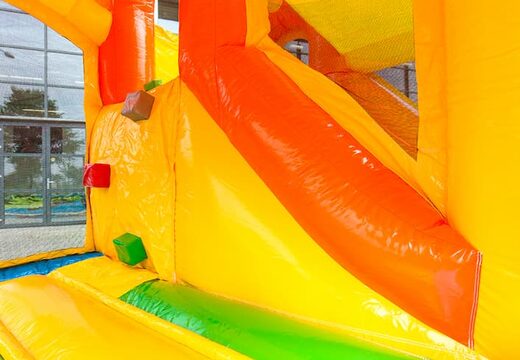 Open opblaasbaar multiplay springkussen kopen in party thema voor kinderen. Bestel opblaasbare springkussens online bij JB Inflatables Nederland