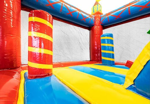 Bestel kleine opblaasbare springkasteel in thema circus met glijbaan voor kinderen. Opblaasbare springkastelen online te koop bij JB Inflatables Nederland