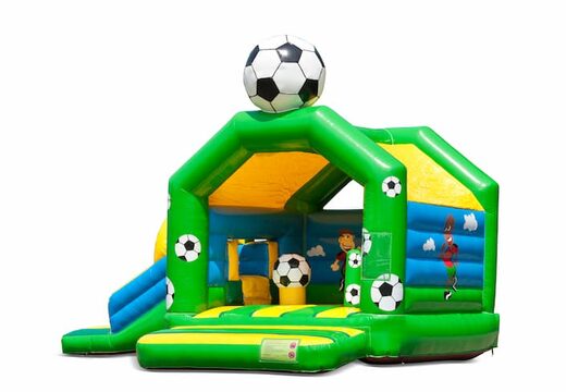 Opblaasbaar overdekt multiplay multifun springkussen met glijbaan kopen in thema voetbal voor kinderen. Bestel springkussens online bij JB Inflatables Nederland