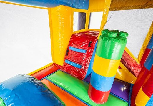 Klein opblaasbare springkussen met glijbaan in lego thema kopen voor kinderen. Bestel opblaasbare springkussens online bij JB Inflatables Nederland