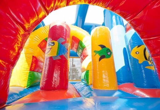Bestel medium opblaasbare haai springkussen met glijbaan voor kinderen. Koop opblaasbare springkussens online at JB Inflatables Nederland 