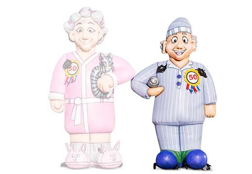 Opblaasbare abraham pop in pyjama kopen als blikvanger voor verjaardagen