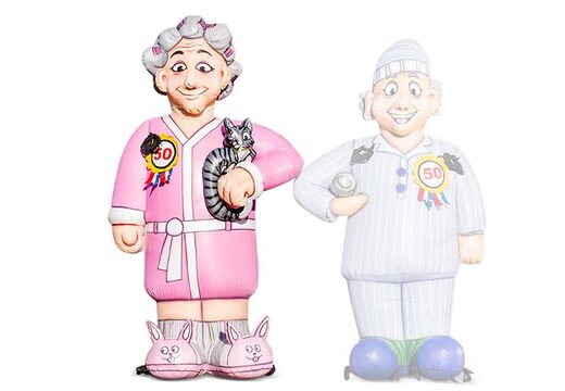 Opblaasbare Sarah pop in pyjama kopen als blikvanger voor verjaardagen