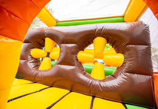 Mega stormbaan met jungle thema bestellen bij JB Inflatables