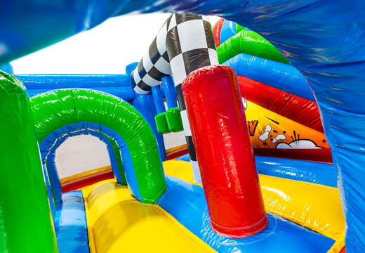 Groen en blauwe bogen en rode pilaren in multiplay springkussen Comic